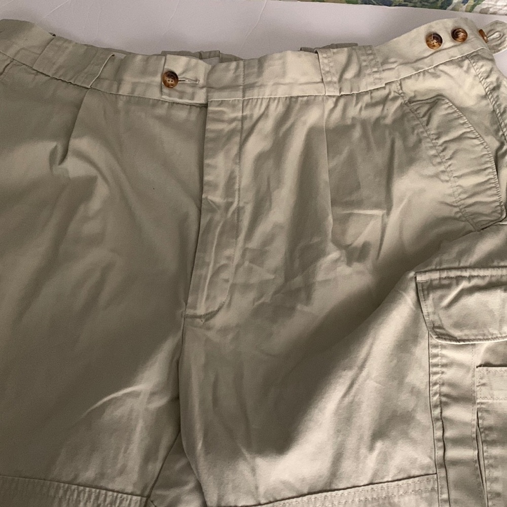 💥Orvis Cargo Pants - size 42💥